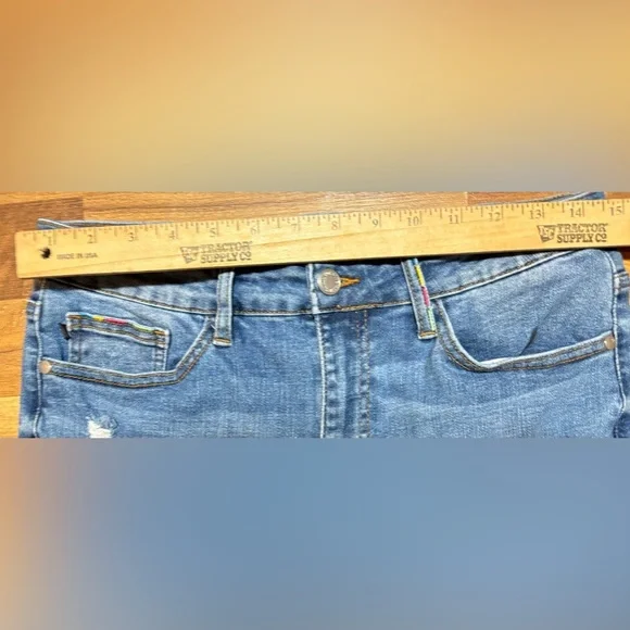 Judy Blue Skinny Fit Jeans 11 / 30 Distressed Rainbow Embroidered Raw Hem - Picture 5 of 7